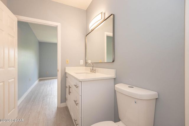 946 15th St Apt 202, Holly Hill, FL 32117