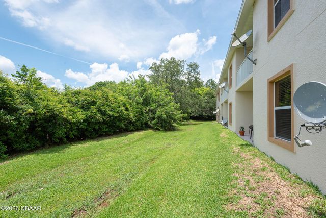 946 15th St Apt 202, Holly Hill, FL 32117