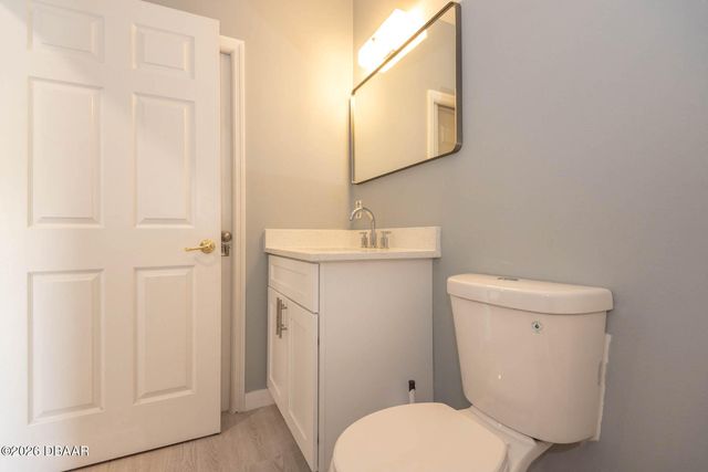 946 15th St Apt 202, Holly Hill, FL 32117