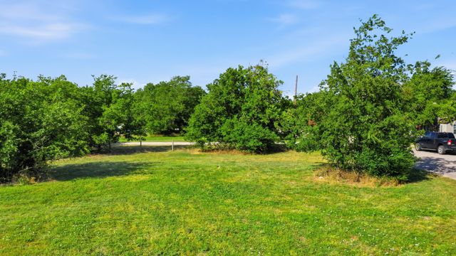 315 E Fm 1187, Aledo, TX 76008