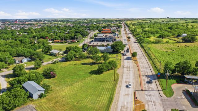 315 E Fm 1187, Aledo, TX 76008