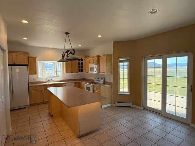 4160 Geneva, Butte, MT 59701