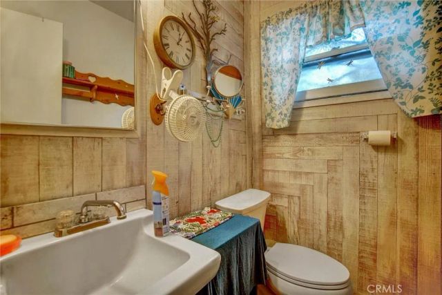 596 Transit, Riverside, CA 92507