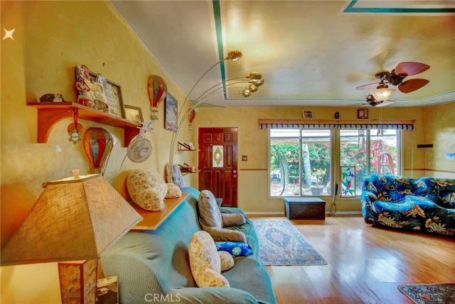 596 Transit, Riverside, CA 92507