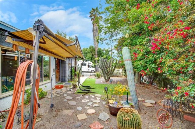 596 Transit, Riverside, CA 92507
