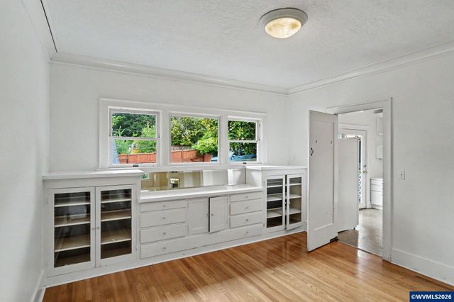 749 Liberty St SE, Salem, OR 97301