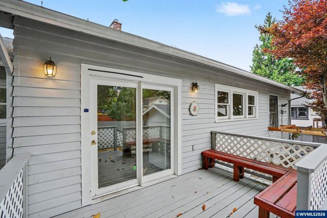 749 Liberty St SE, Salem, OR 97301