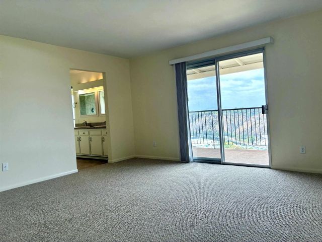 5681 Desert View Drive, La Jolla, CA 92037