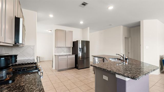 1503 Barras Street, Alvin, TX 77511