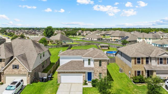 1503 Barras Street, Alvin, TX 77511