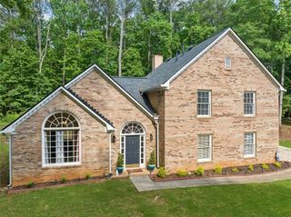8035 CANTER Lane, Alpharetta, GA 30009
