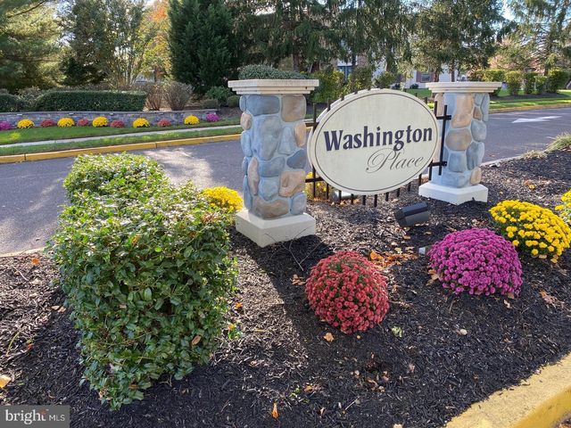 16 PICKWICK PL, Sewell, NJ 08080