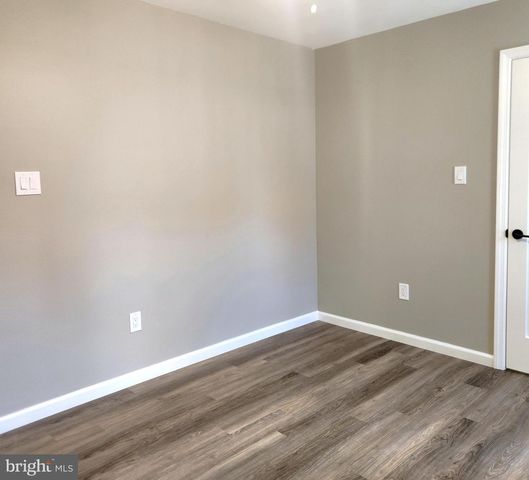 16 PICKWICK PL, Sewell, NJ 08080