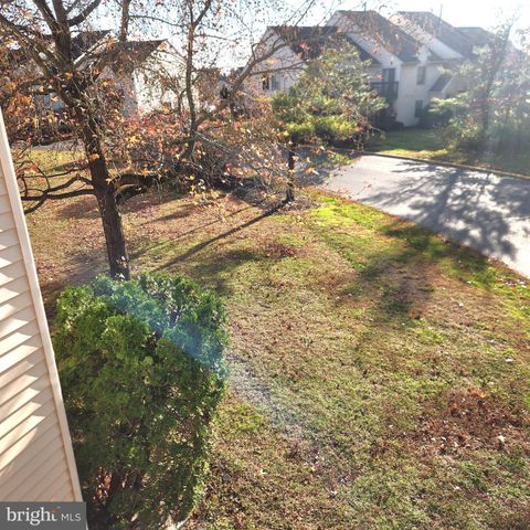 16 PICKWICK PL, Sewell, NJ 08080