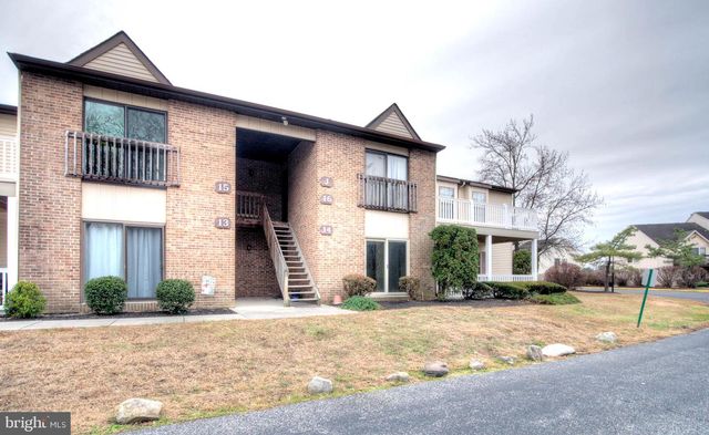 16 PICKWICK PL, Sewell, NJ 08080