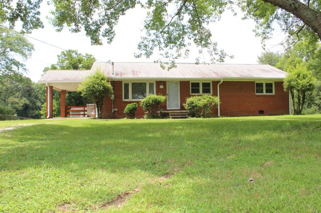 125 Spring Creek Rd, Estill Springs, TN 37330