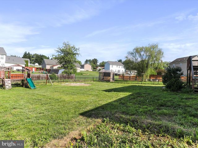80 TORONADO DR, Martinsburg, WV 25403