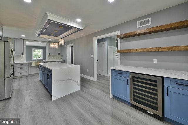 3225 BURN BRAE DR, Dresher, PA 19025