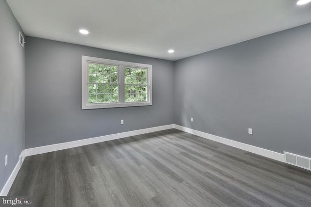 3225 BURN BRAE DR, Dresher, PA 19025