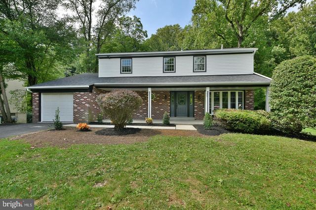 3225 BURN BRAE DR, Dresher, PA 19025