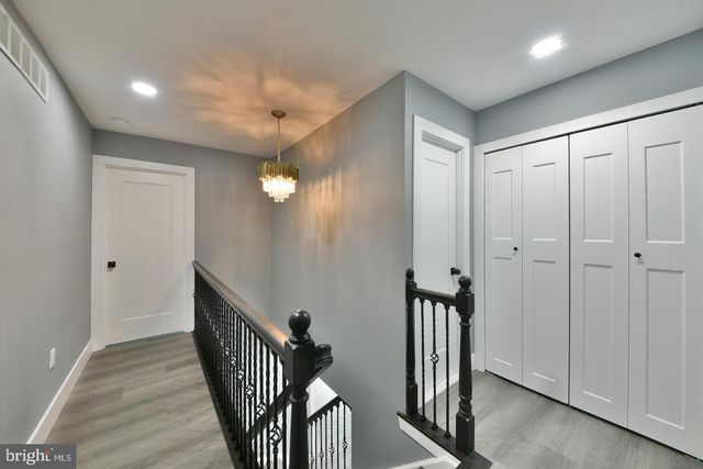 3225 BURN BRAE DR, Dresher, PA 19025