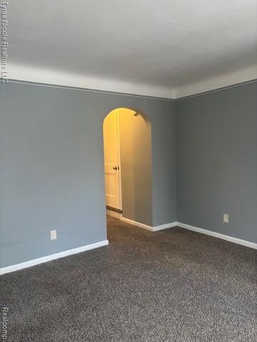 13080 Wilfred Street, Detroit, MI 48213