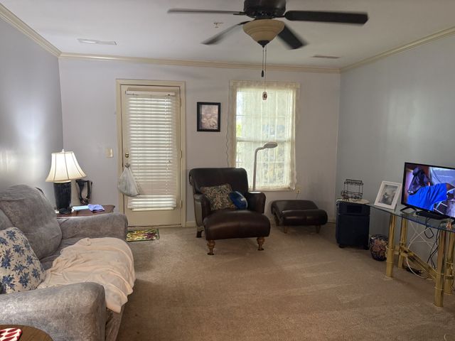1353 Highway 12 S Unit 102, Ashland City, TN 37015