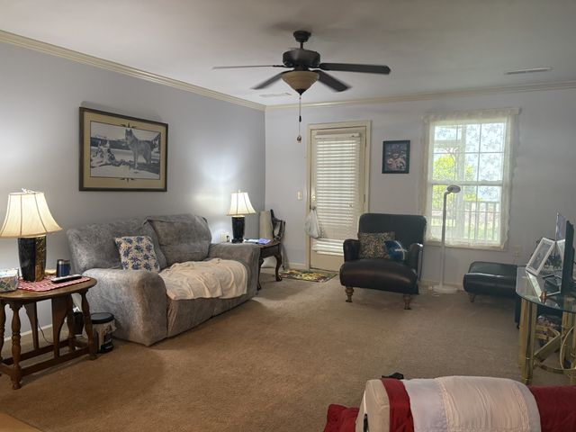 1353 Highway 12 S Unit 102, Ashland City, TN 37015