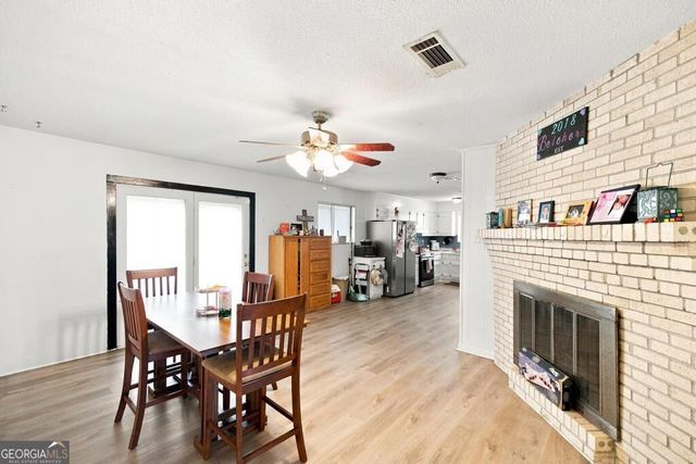 104 Fieldstone Road, Warner Robins, GA 31093