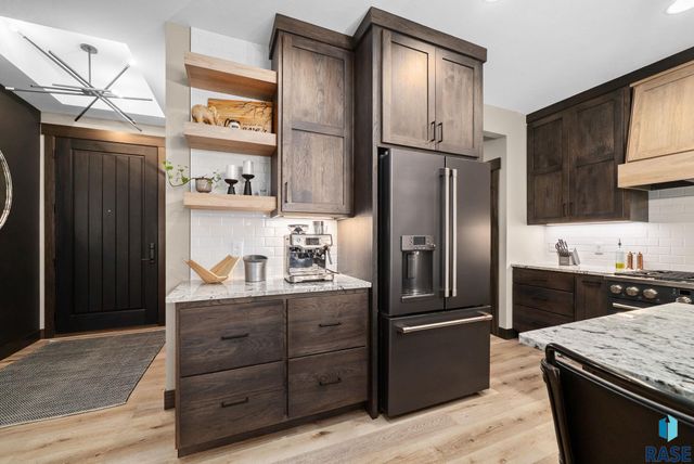 5505 E Canter Ridge Cir Circle, Sioux Falls, SD 57110