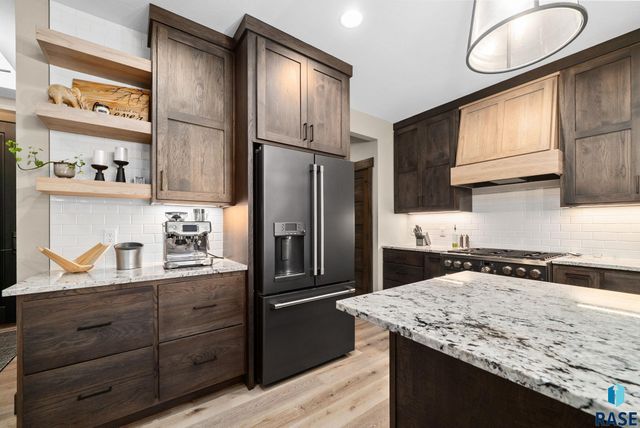 5505 E Canter Ridge Cir Circle, Sioux Falls, SD 57110