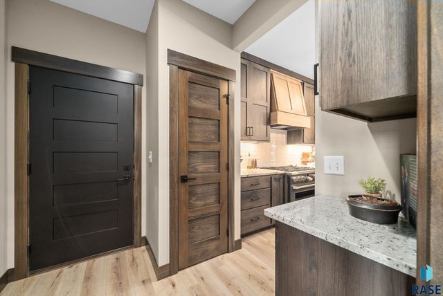 5505 E Canter Ridge Cir Circle, Sioux Falls, SD 57110