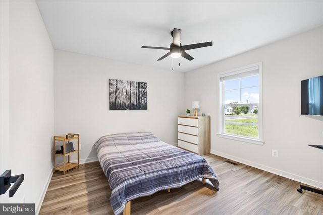 1274 HOLLY VISTA DR, Colonial Beach, VA 22443