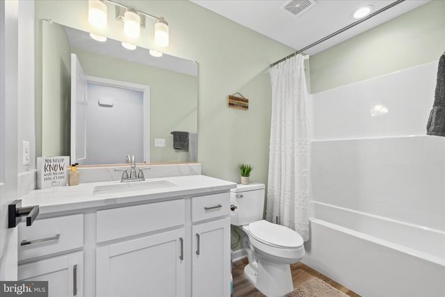 1274 HOLLY VISTA DR, Colonial Beach, VA 22443