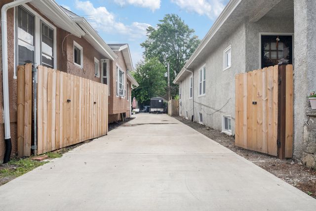 1329 S 12th Avenue, Maywood, IL 60153