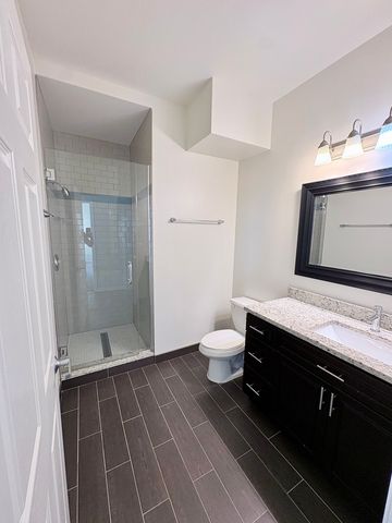 625 Deerfield Road 408, Deerfield, IL 60015