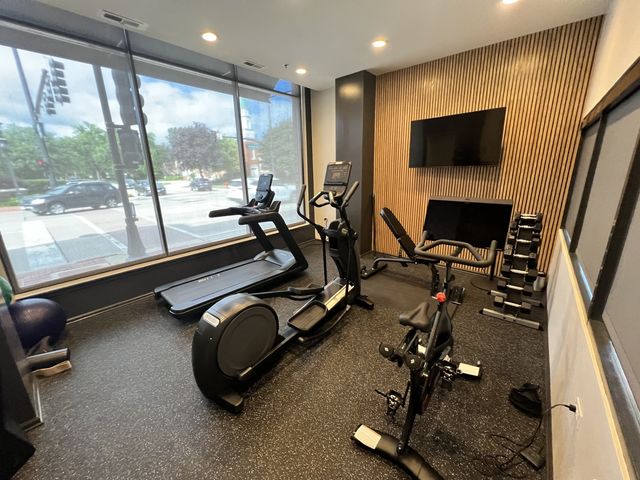 625 Deerfield Road 408, Deerfield, IL 60015