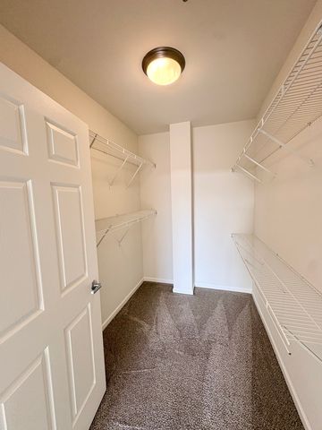 625 Deerfield Road 408, Deerfield, IL 60015
