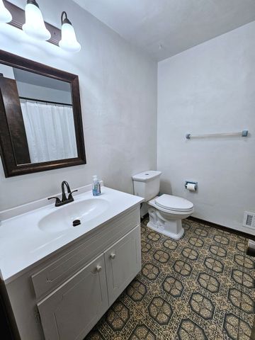 5035 Equity Drive, South Franklin, PA 15301