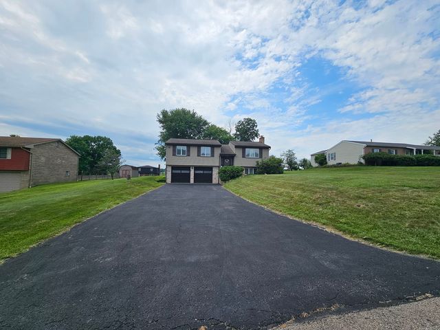 5035 Equity Drive, South Franklin, PA 15301