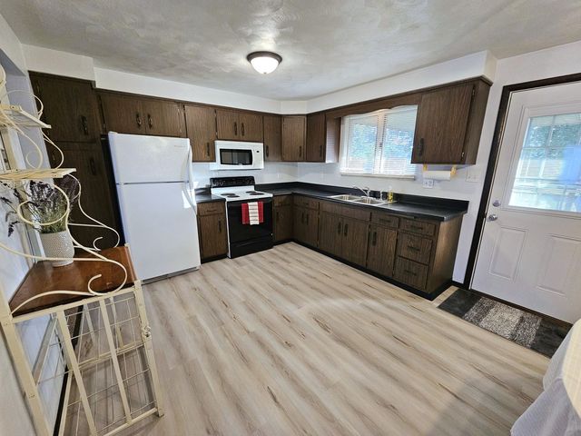 5035 Equity Drive, South Franklin, PA 15301