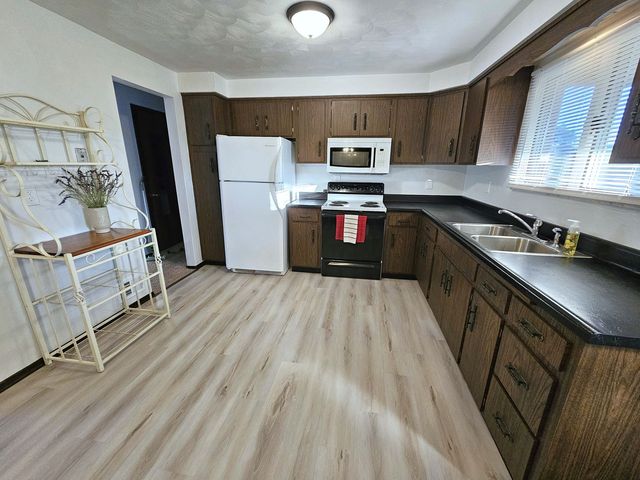 5035 Equity Drive, South Franklin, PA 15301