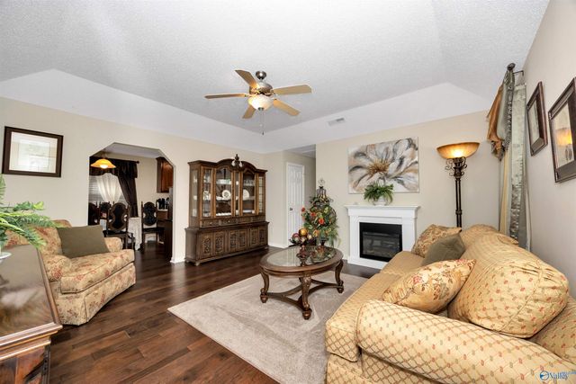 417 Shady Lane, Hazel Green, AL 35750