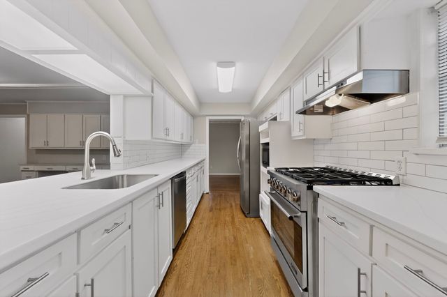 2522 Pinebluff Drive, Dallas, TX 75228