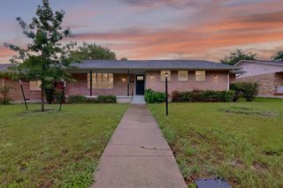 2522 Pinebluff Drive, Dallas, TX 75228