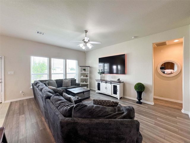 3612 Gracie Circle, Pearland, TX 77584
