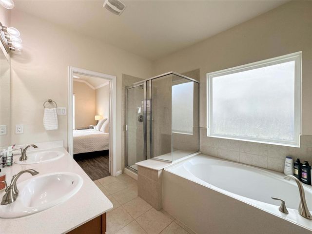 3612 Gracie Circle, Pearland, TX 77584