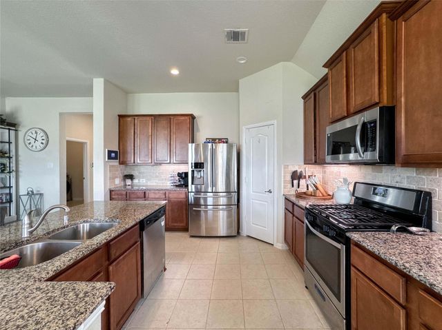 3612 Gracie Circle, Pearland, TX 77584
