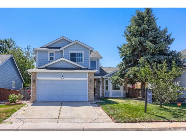 4324 Ceylon Ct, Denver, CO 80249