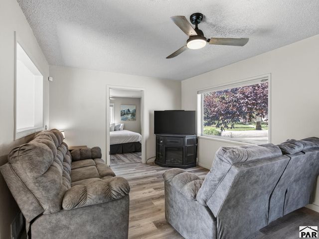 2540 W 31st St, Pueblo, CO 81008